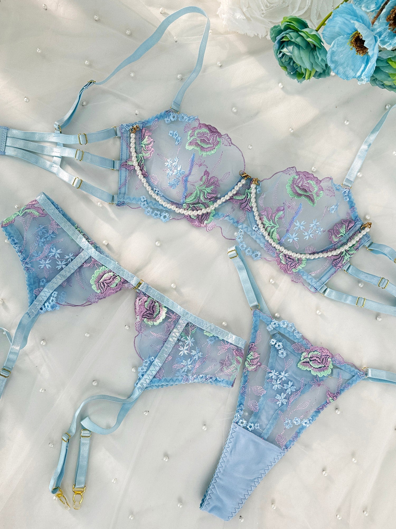 Blue Floral Embroidery Pearl Chain Lingerie Set – Breezyswimwear